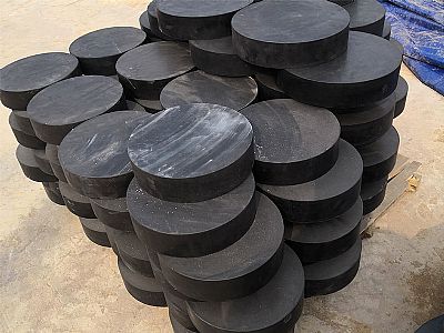 那坡县板式橡胶支座由若干层橡胶片与薄钢板经加压硫化